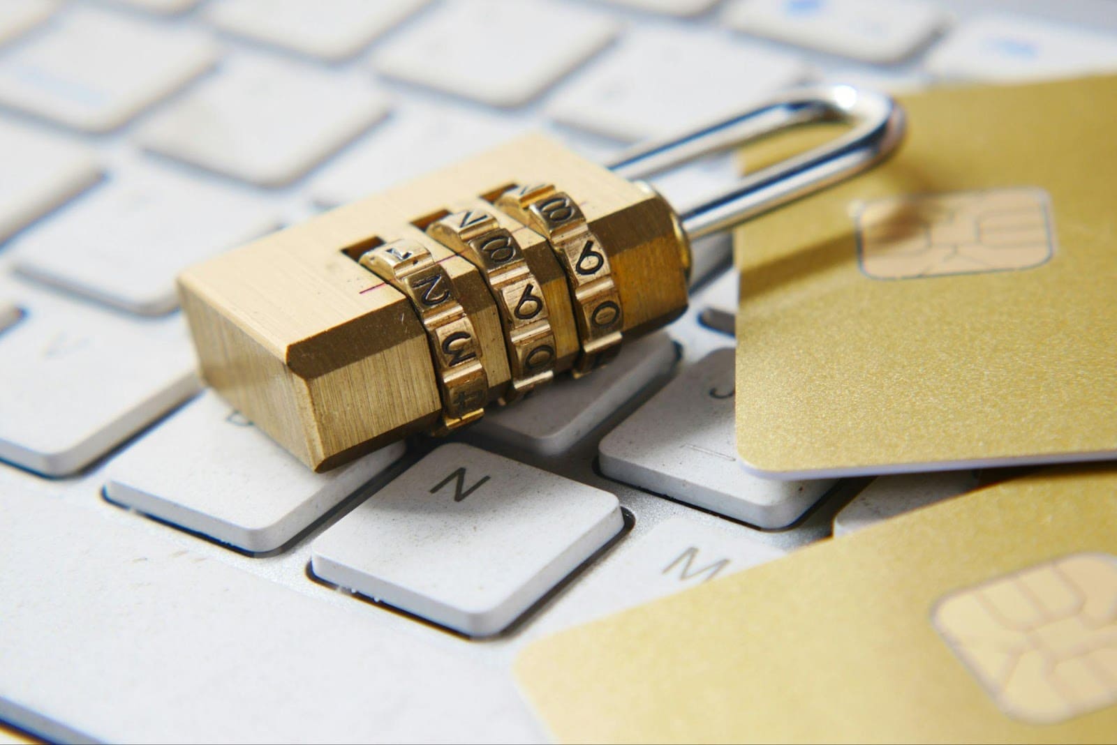 Persönlicher Datenschutz im Internet: Welche Maßnahmen helfen?