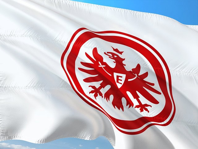 Ein Stück Frankfurt in der Wiege: Kreative Geburtskarten im Frankfurter Stil