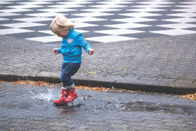 Frankfurter Stadtkinder am besten draußen bewegen