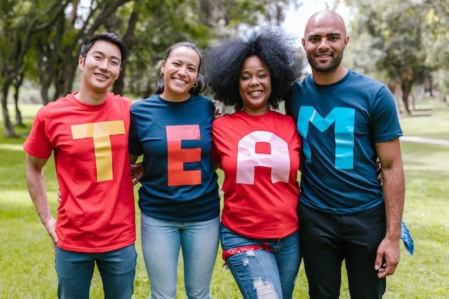 Ideen zum Teambuilding: Starke Abteilungen für den Unternehmenserfolg